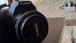 DSLR vs SLR camera: Which one is better for you?