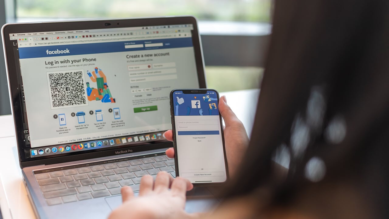 Facebook to notify users of third-party app logins