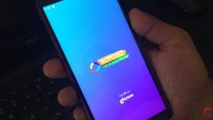 This is an image of roposo app by candid. Technology 03