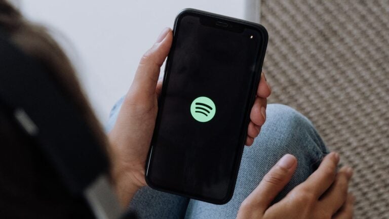 This is an image of spotify featured 2488
