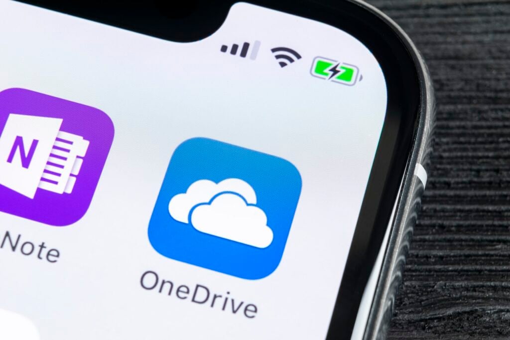 OneDrive bug exposes your storage to third-party apps 1 This is an image of onedrive featured 1