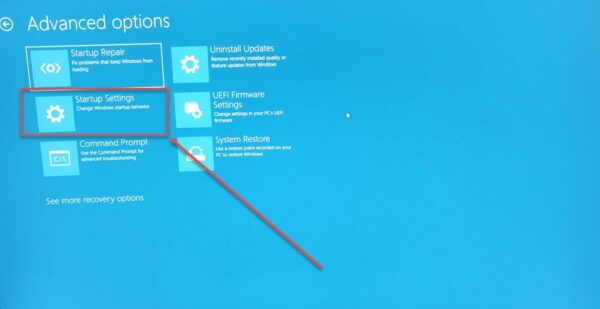 This is an image of boot windows 10 in safe mode ss5