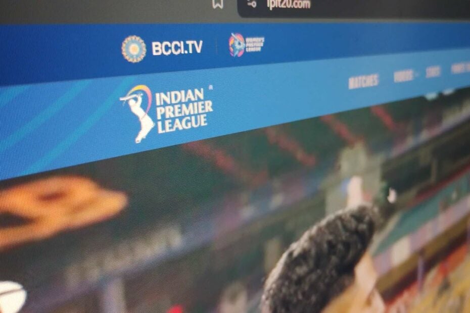 This is an image of ipl featured ss1