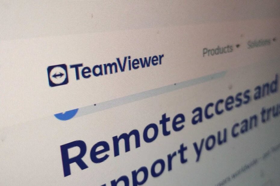 This is an image of teamviewer featured ss1
